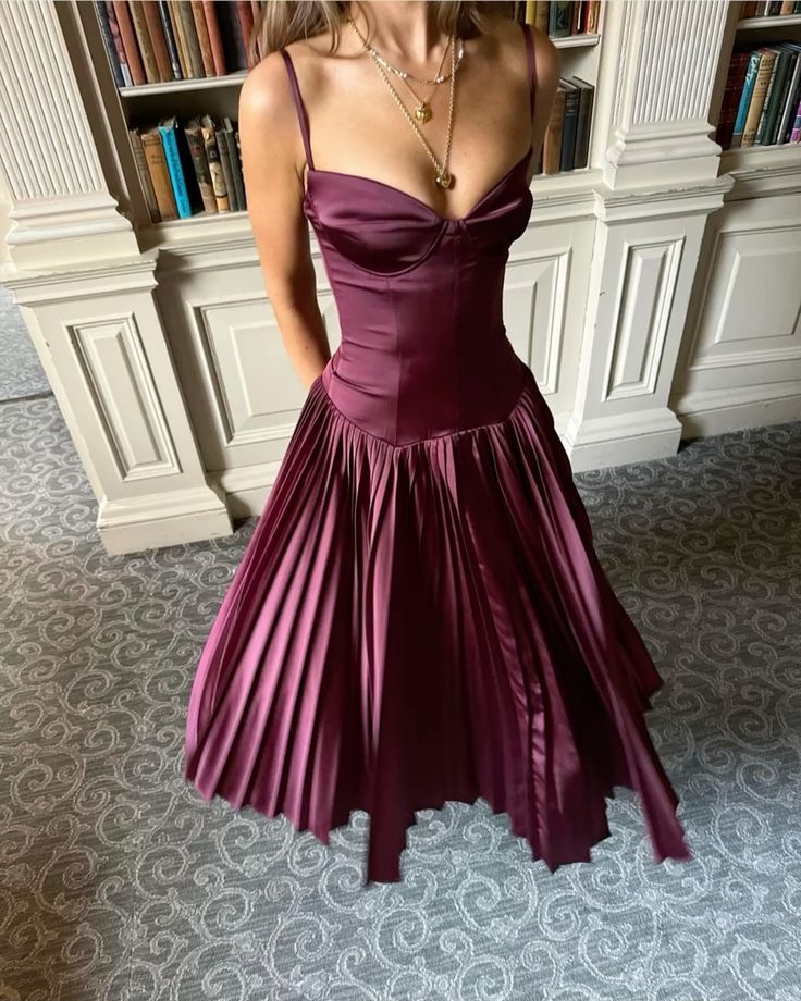 Beautiful A Line Spaghetti Straps Burgundy Long Satin Party Dress Classy Prom Dress Secondary image