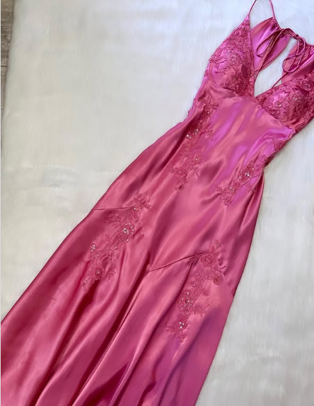 Beautiful A Line Spaghetti Straps Green Long Classy Prom Dress Backless Satin Classy Evening Gowns