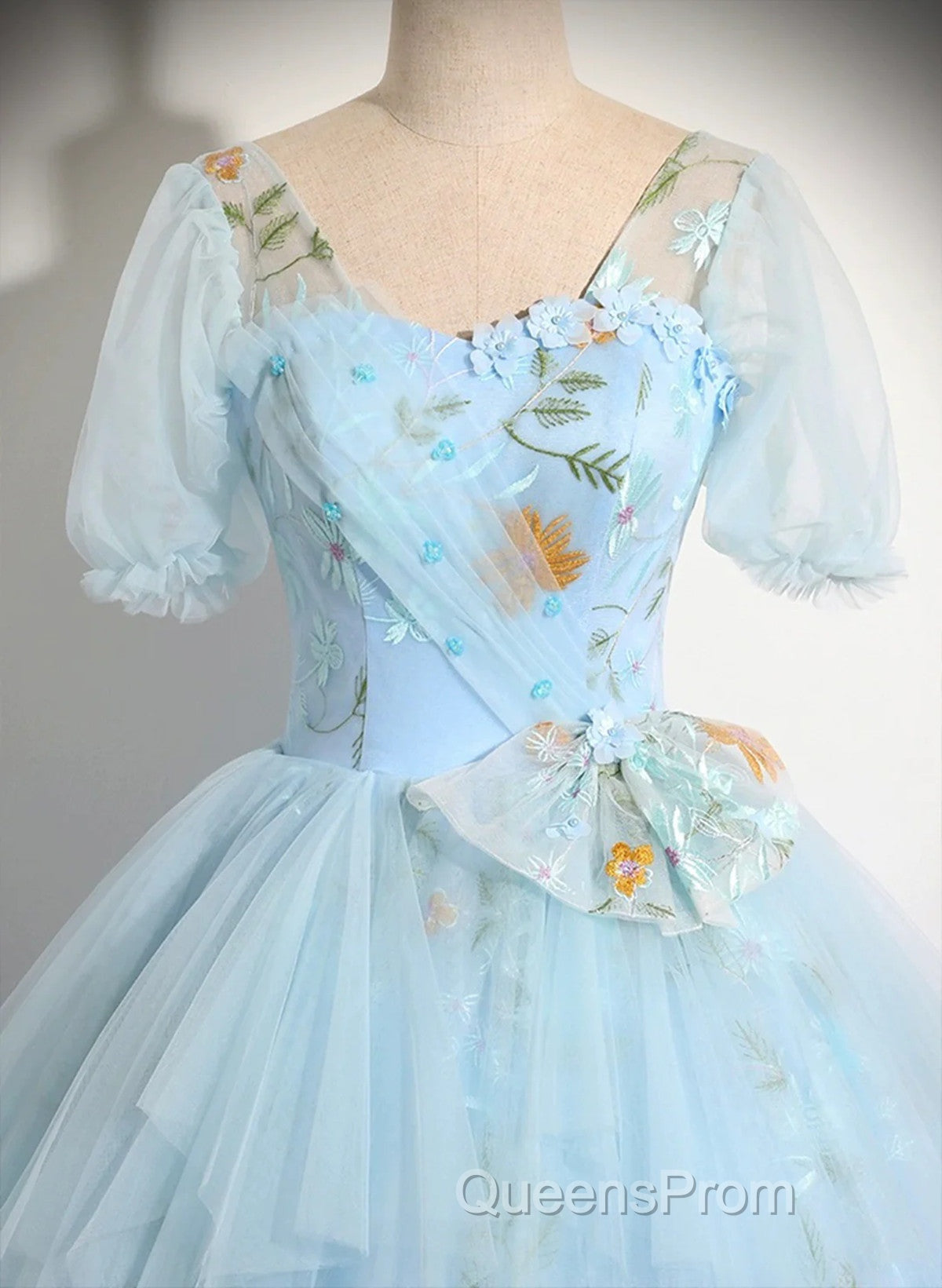 Beautiful Blue Tulle Short Sleeves Sweet 16 Dress With Bow, Blue Formal Gown
