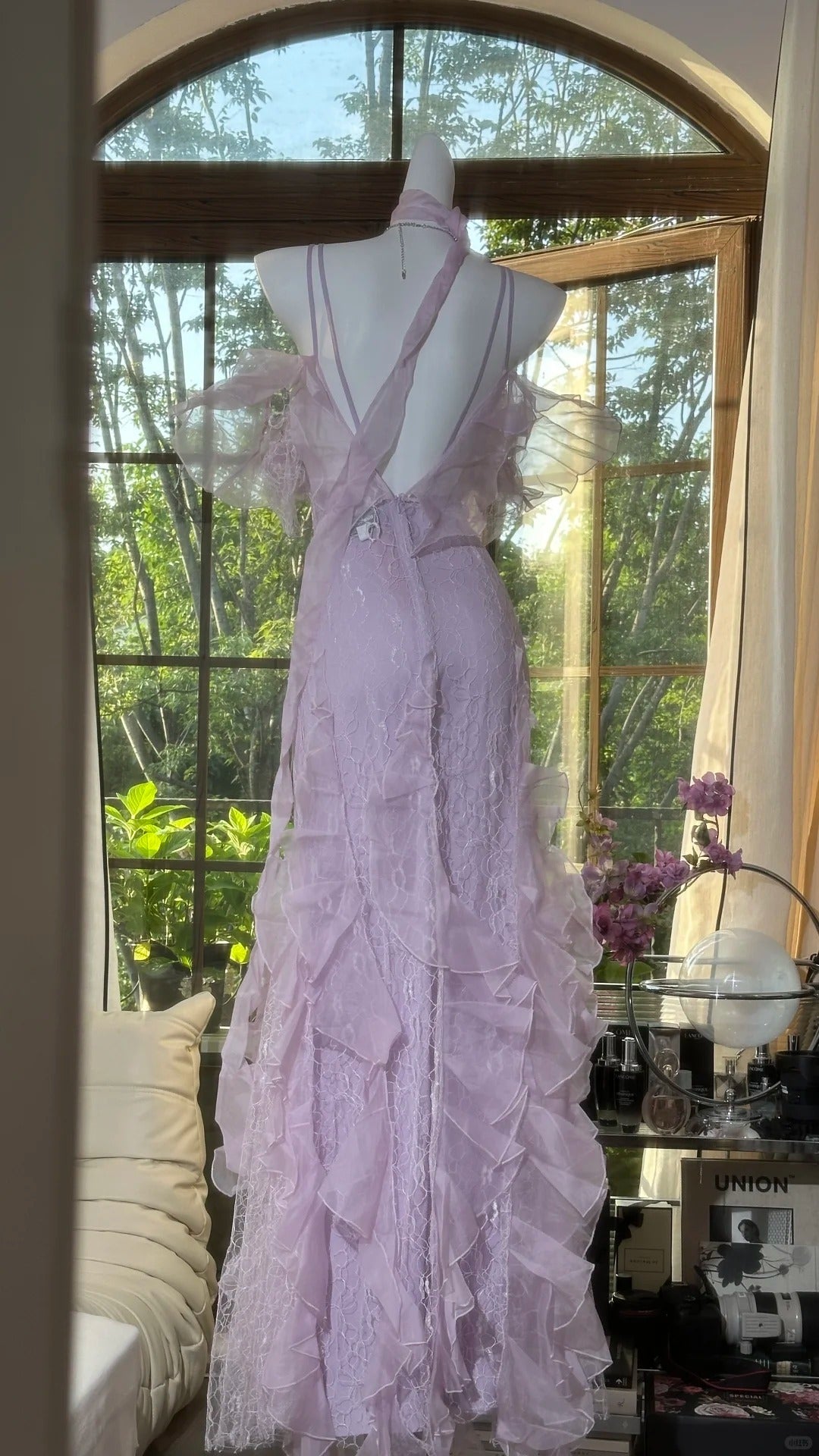 Beautiful Lavender Deep V-Neck Suspender Lace Ruffled Mermaid Classy Prom Dress