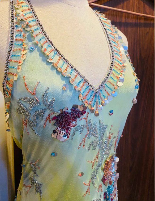 Beautiful Halter Neck Backless Sequined Beaded Chiffon Classy Prom Dress