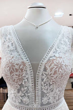 Beautiful Long A-Line Lace Appliques Tulle Open Back Wedding Dress