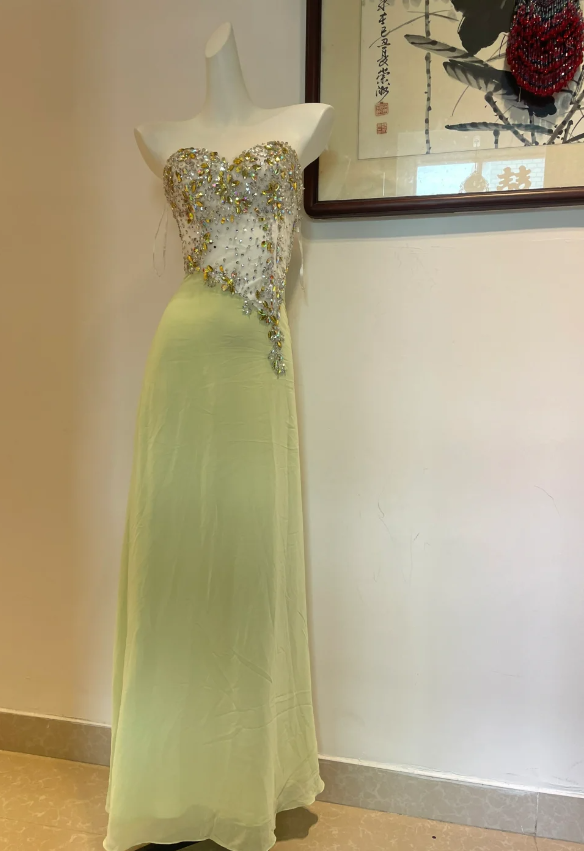 Beautiful Mermaid Sweetheart Neckline Rhinestone Chiffon Long Classy Prom Dress