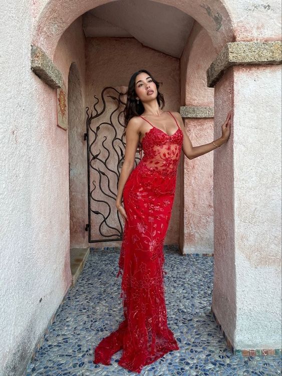 Beautiful Spaghetti Straps Birthday Party Dress Red Lace Classy Prom Dress Main image