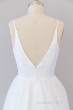 Beautiful V-neck Tulle A-line Wedding Dress