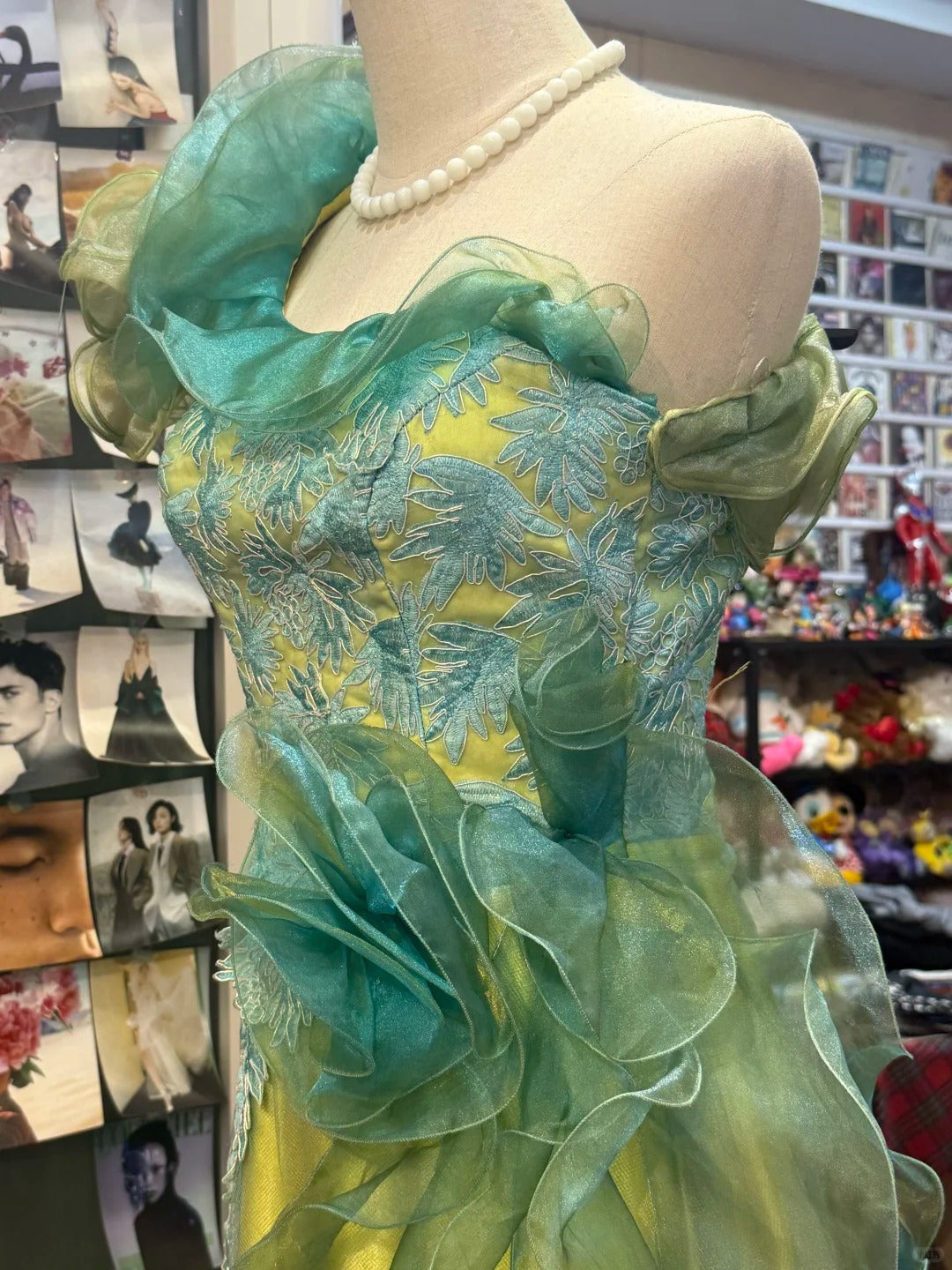 Beautiful Yellow-Green A-Line One-Shoulder Tulle Long Classy Prom Dress