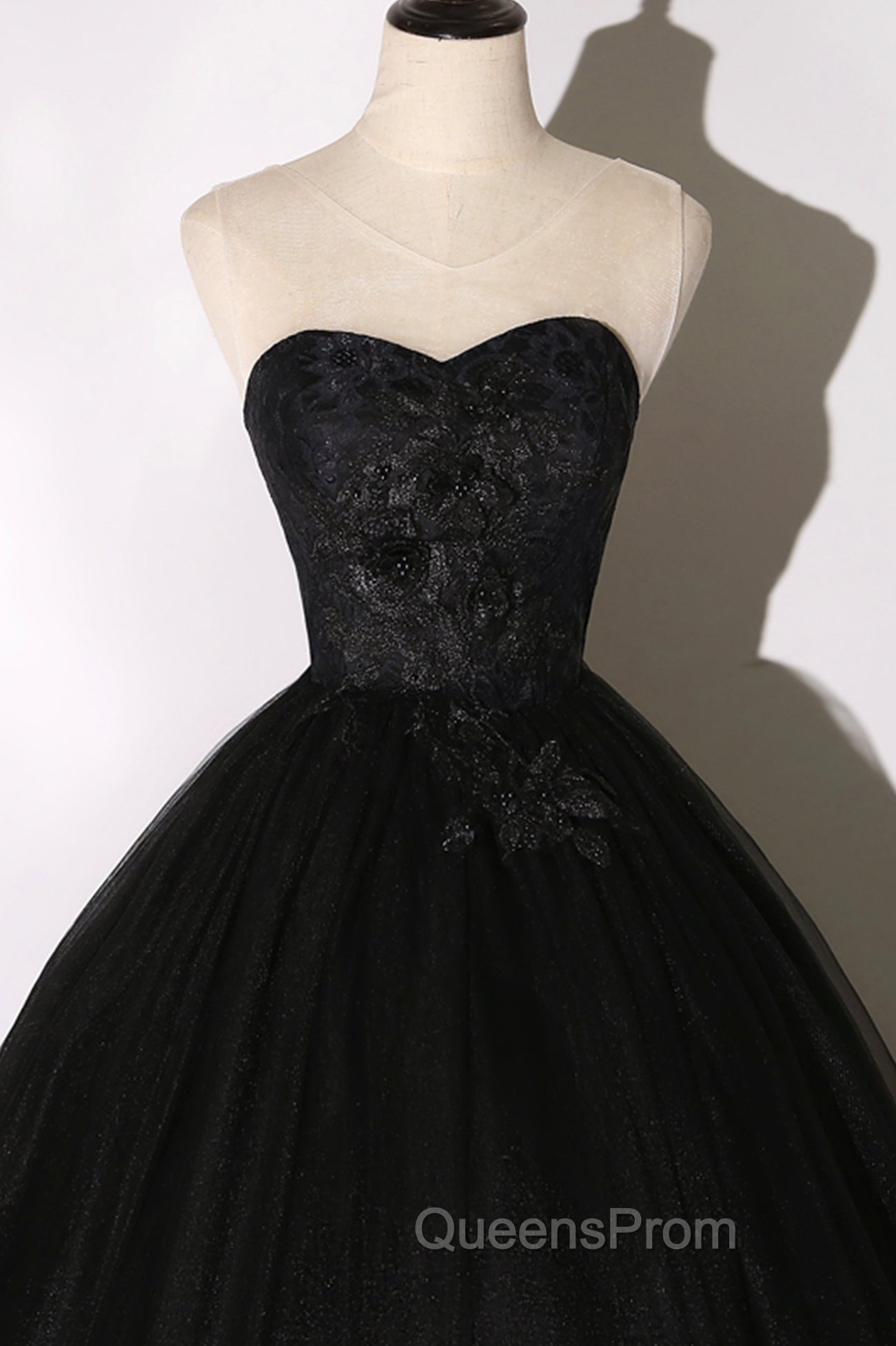 Black Tulle Lace Long Evening Prom Dress, Black Scoop Neckline Evening Party Dress Secondary image
