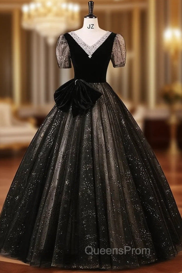 Black Tulle Sequins V-neck Short Sleeve Quinceanera Dress Main image