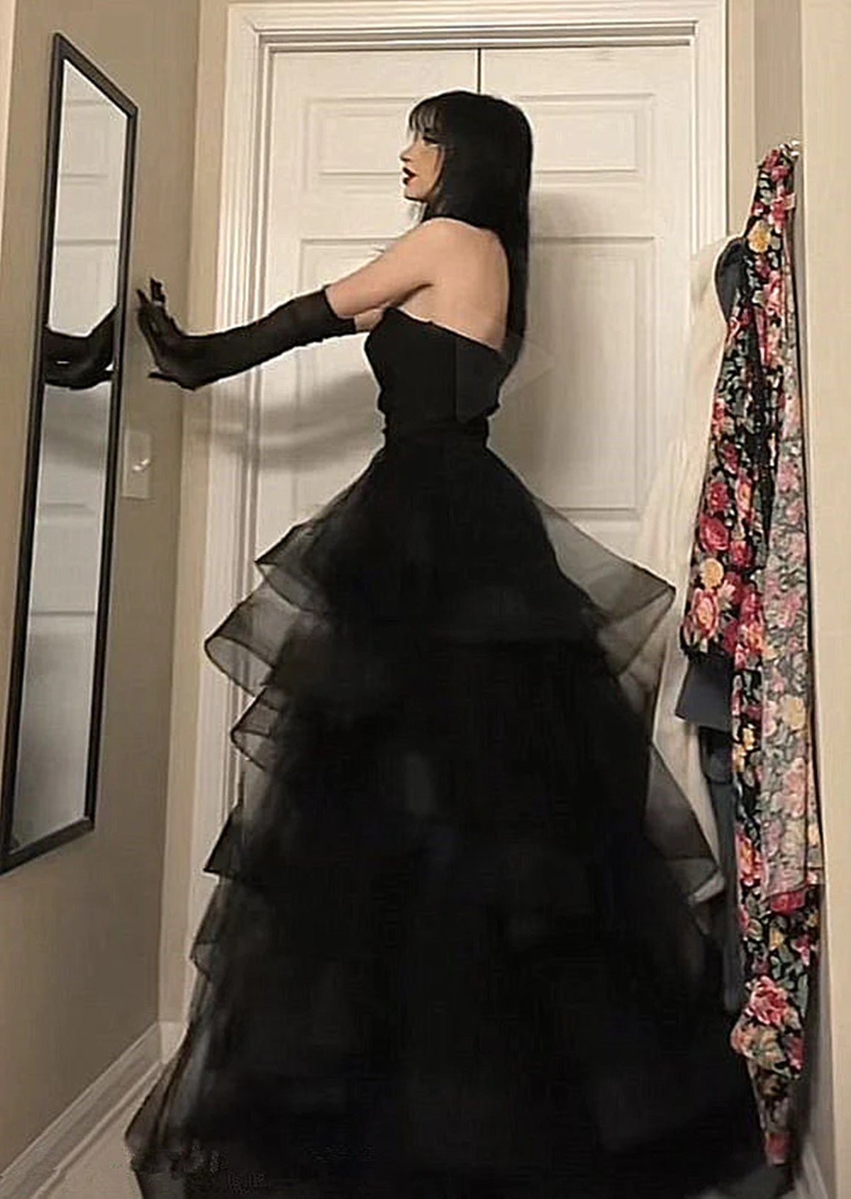 Black Tulle Sweetheart Layers Long Party Dress, Black Tulle Long Classy Prom Dress Secondary image