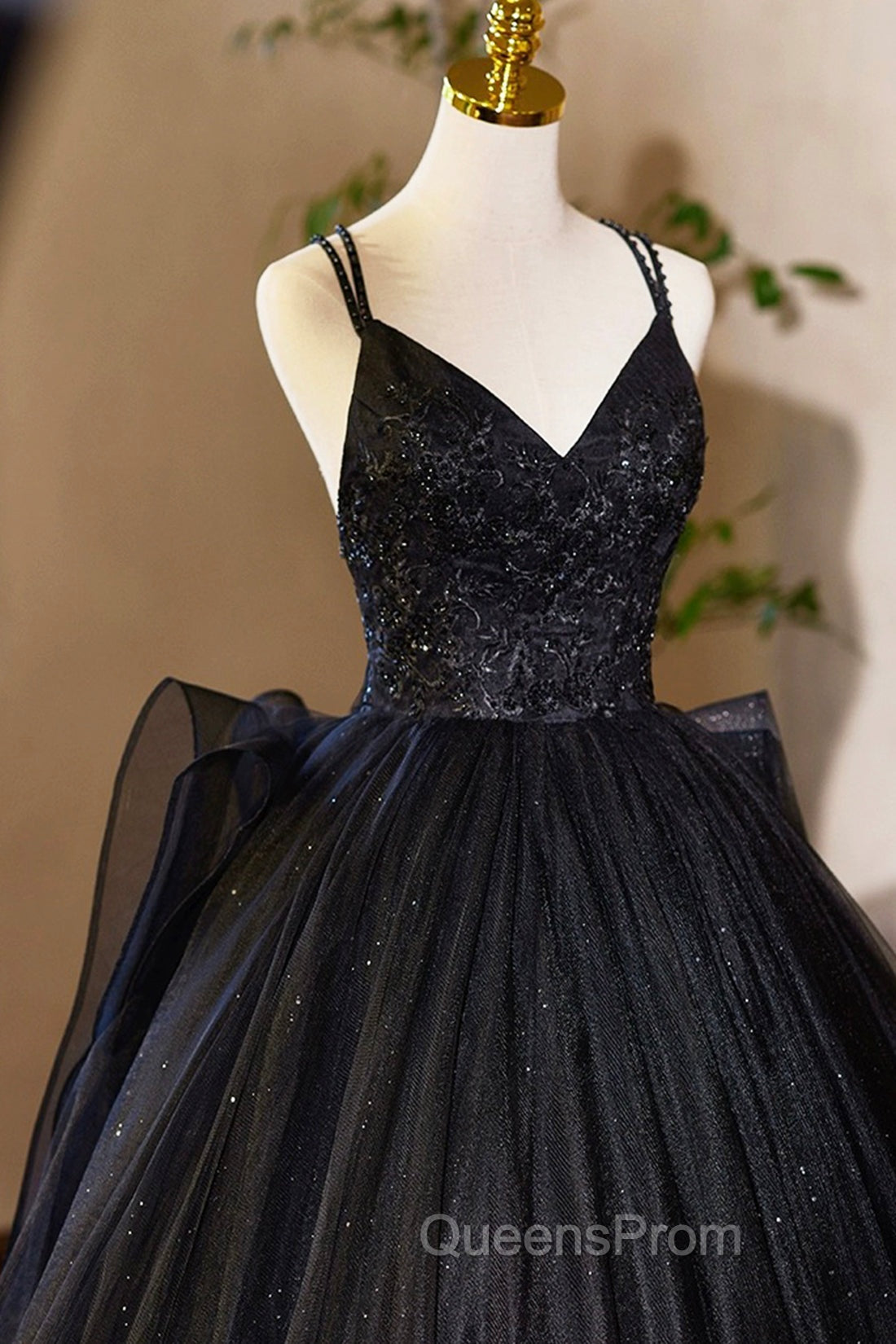 Black V-Neck Tulle Lace Evening Prom Dress, Gorgeous A-Line Evening Party Dress