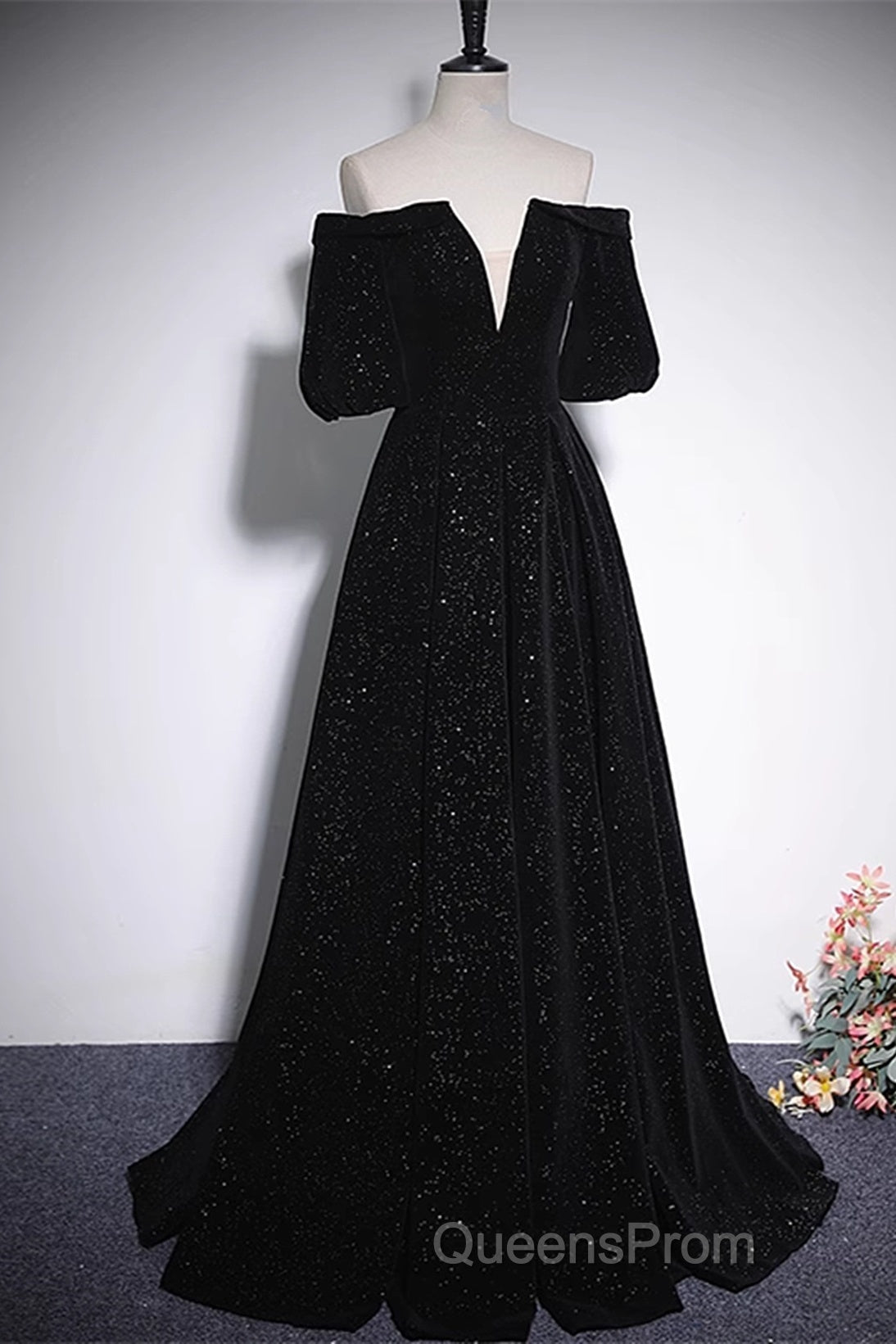 Black V-Neckline Velvet Off Shoulder Party Dress, A-Line Black Evening Prom Dress Evening Dress Secondary image