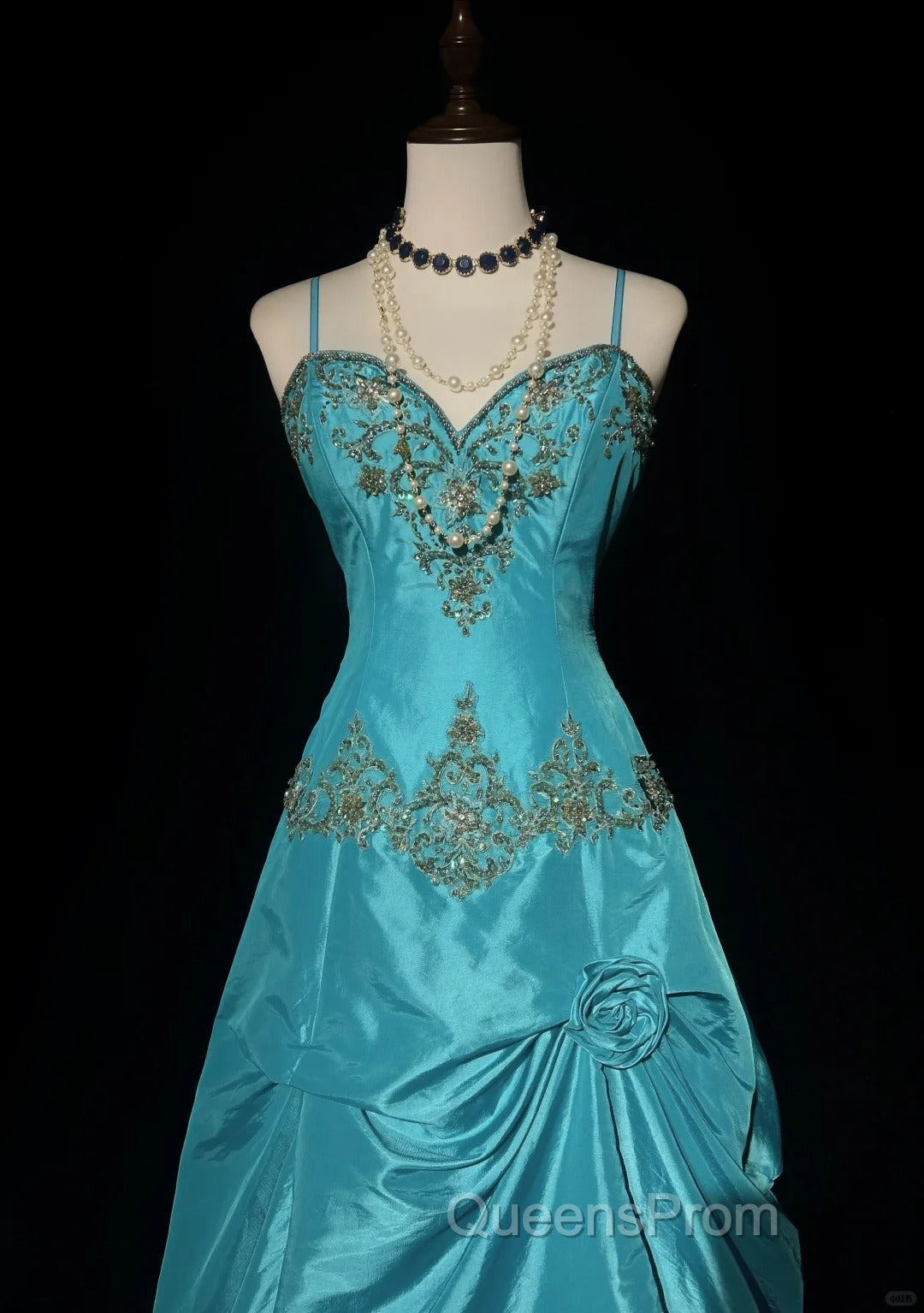 Blue A-Line Spaghetti Straps Satin Beaded Long Evening Prom Dress Sweetheart Neck Applique Graduation Evening Prom Dress Secondary image