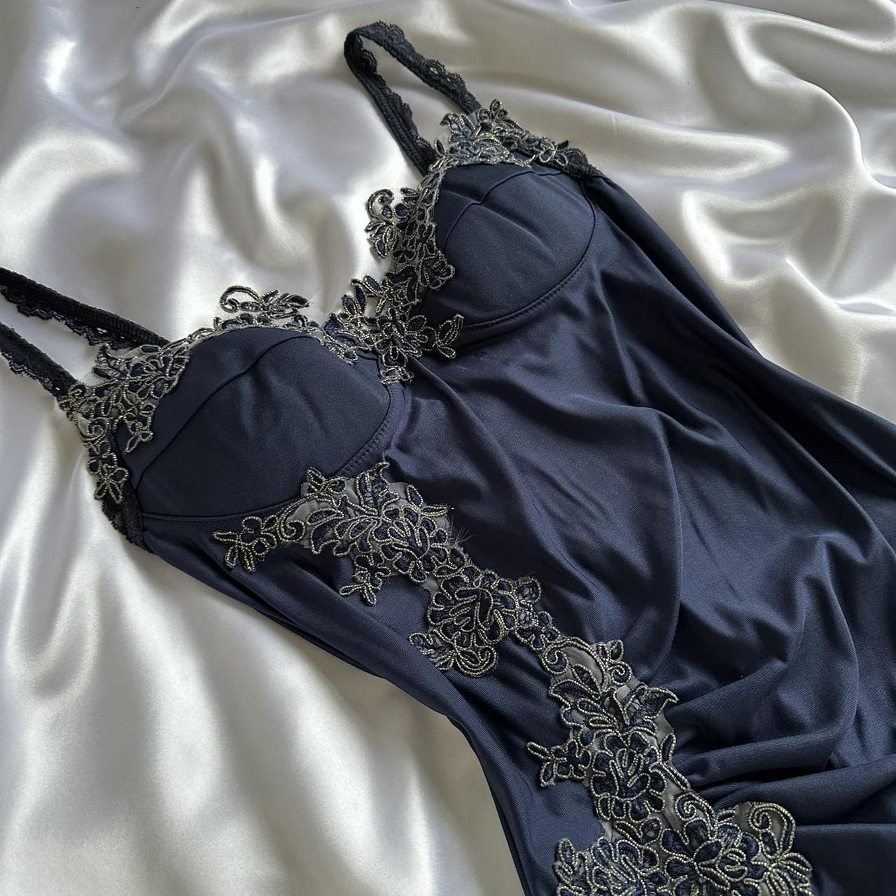 Blue Gorgeous Exquisite Applique Lace Spaghetti Straps Long Satin Prom Dress Evening Dress Party Dress Secondary image