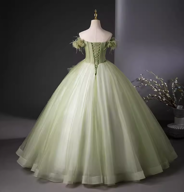 Bohemian Green Strapless Feather Floral Tulle Ball Gown Prom Dress Sweet 16 Dress