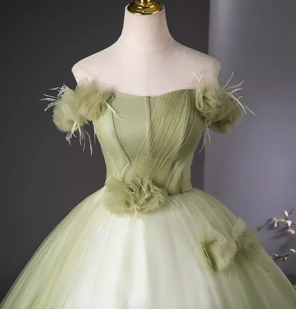 Bohemian Green Strapless Feather Floral Tulle Ball Gown Prom Dress Sweet 16 Dress