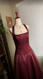 Burgundy Red Vintage Elegant Shiny Beaded Long Tulle Ball Gown Classy Evening Dress Party Dress