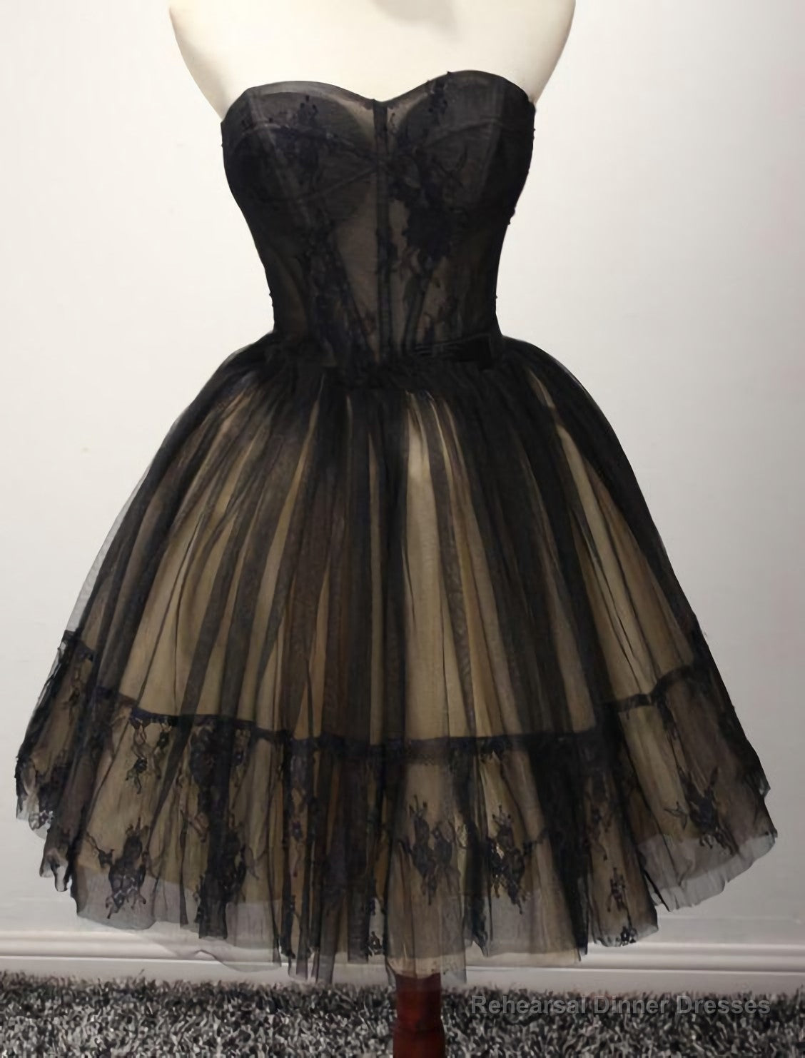 Cute Tulle Short Black Ball Gown Sweetheart Dresses, Homecoming Gown Main image