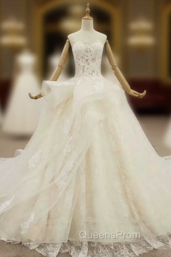 Champagne Ball Gown Tulle Sweetheart Appliques Wedding Dress Main image