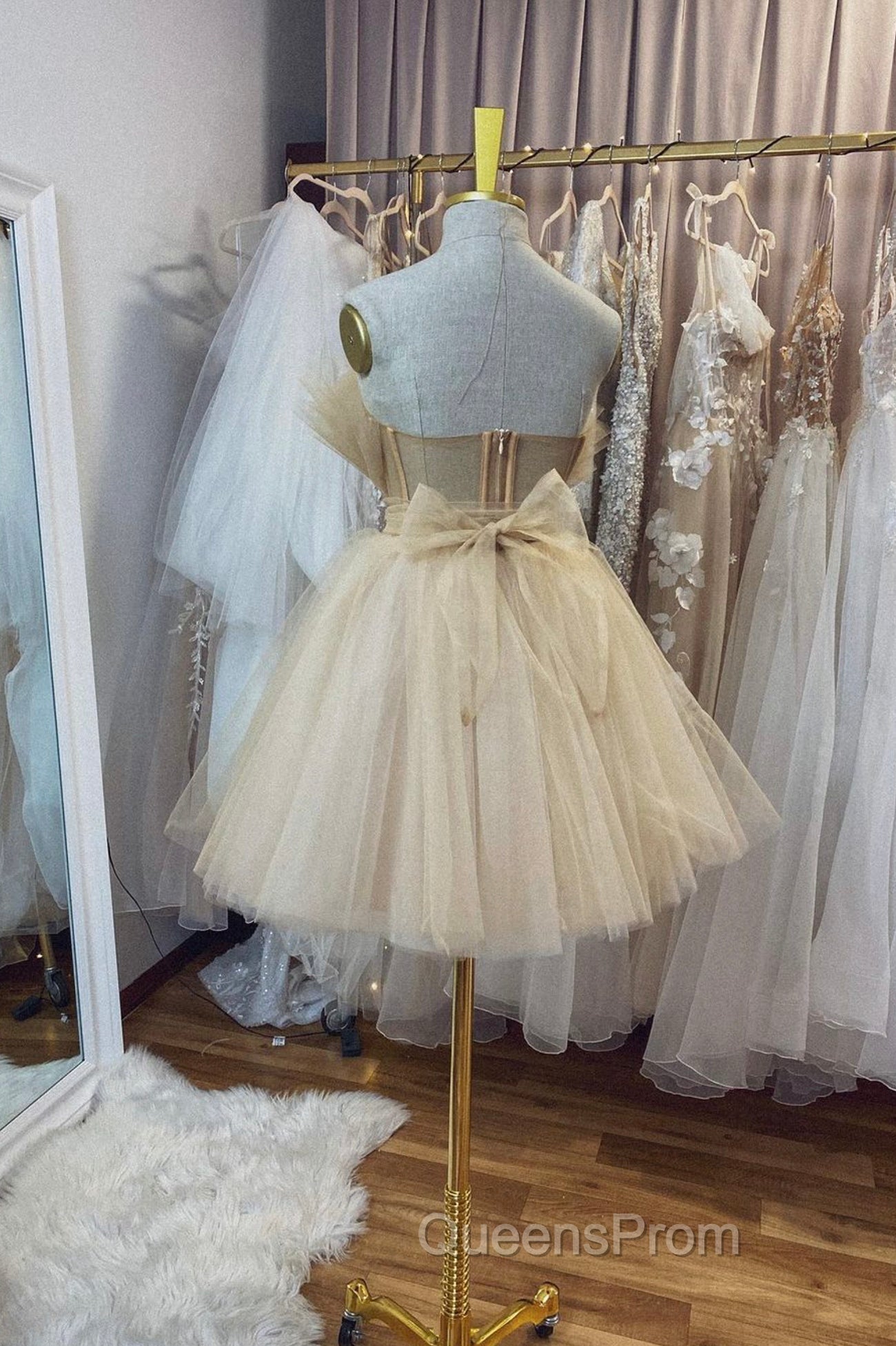 Champagne Tulle Short A-Line Evening Prom Dress, Lovely Strapless Party Dress