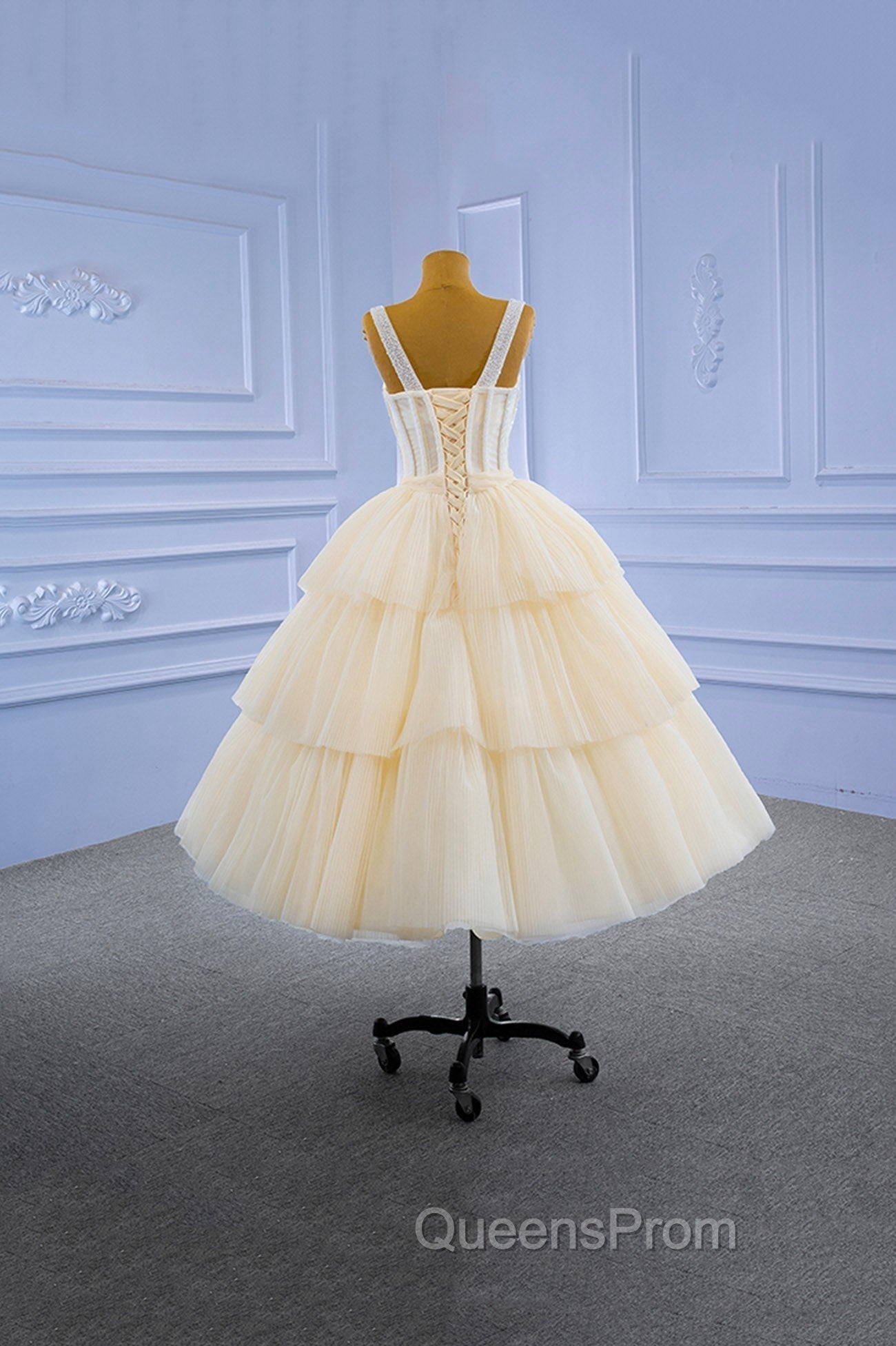 Champagne Tulle Short Evening Prom Dress with Beaded, A-Line Tea Length Party Dress