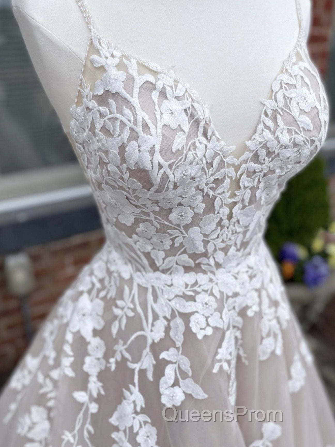 Champagne v neck tulle lace long Evening Prom Dress lace tulle formal Dress Secondary image