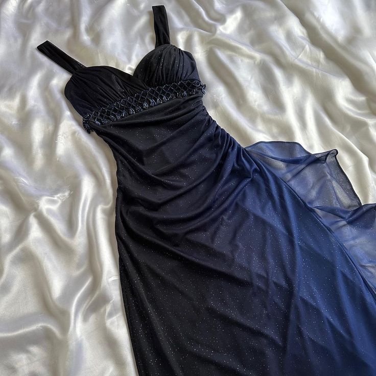Charming A Line Spaghetti Strap Beaded Navy Blue Ombre Chiffon Party Dress Classy Evening Dress