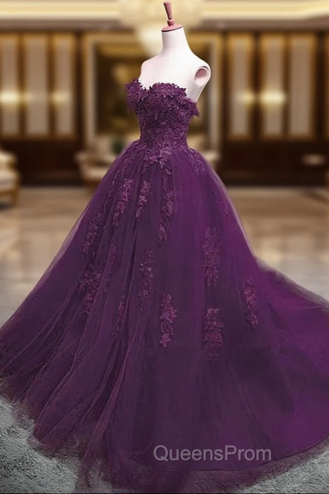 Charming Ball Gown Purple Tulle Sweetheart Lace Applique Evening Dress, Purple Sweet 16 Dress