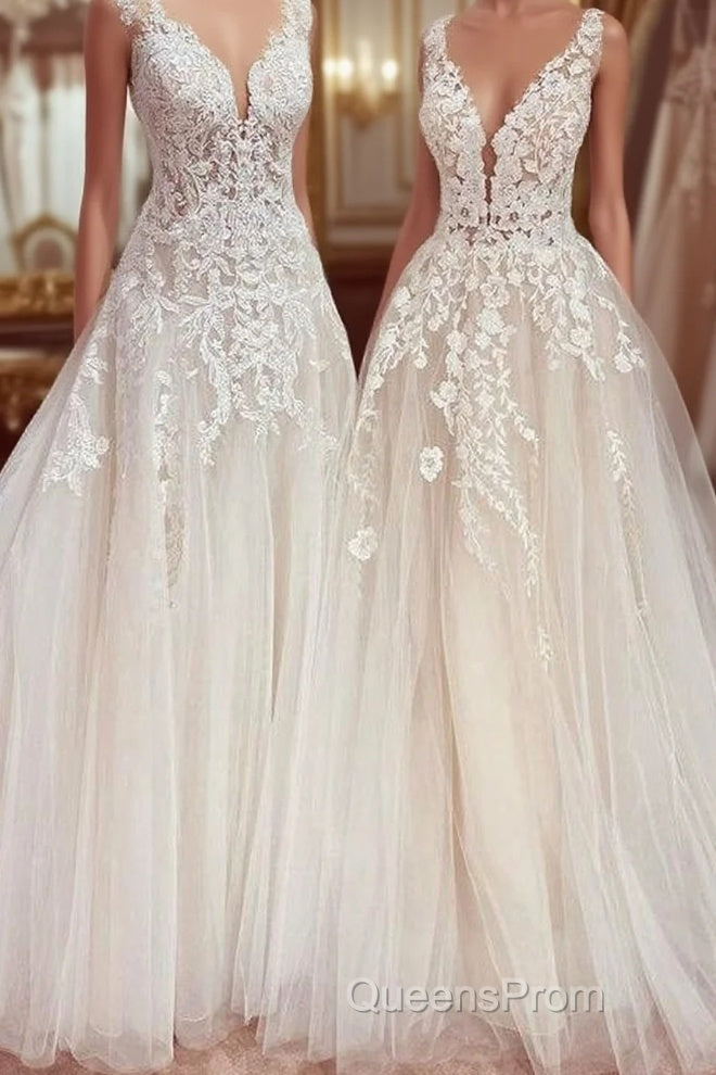 Charming Long A-Line V-neck Appliques Lace Tulle Wedding Dress Main image