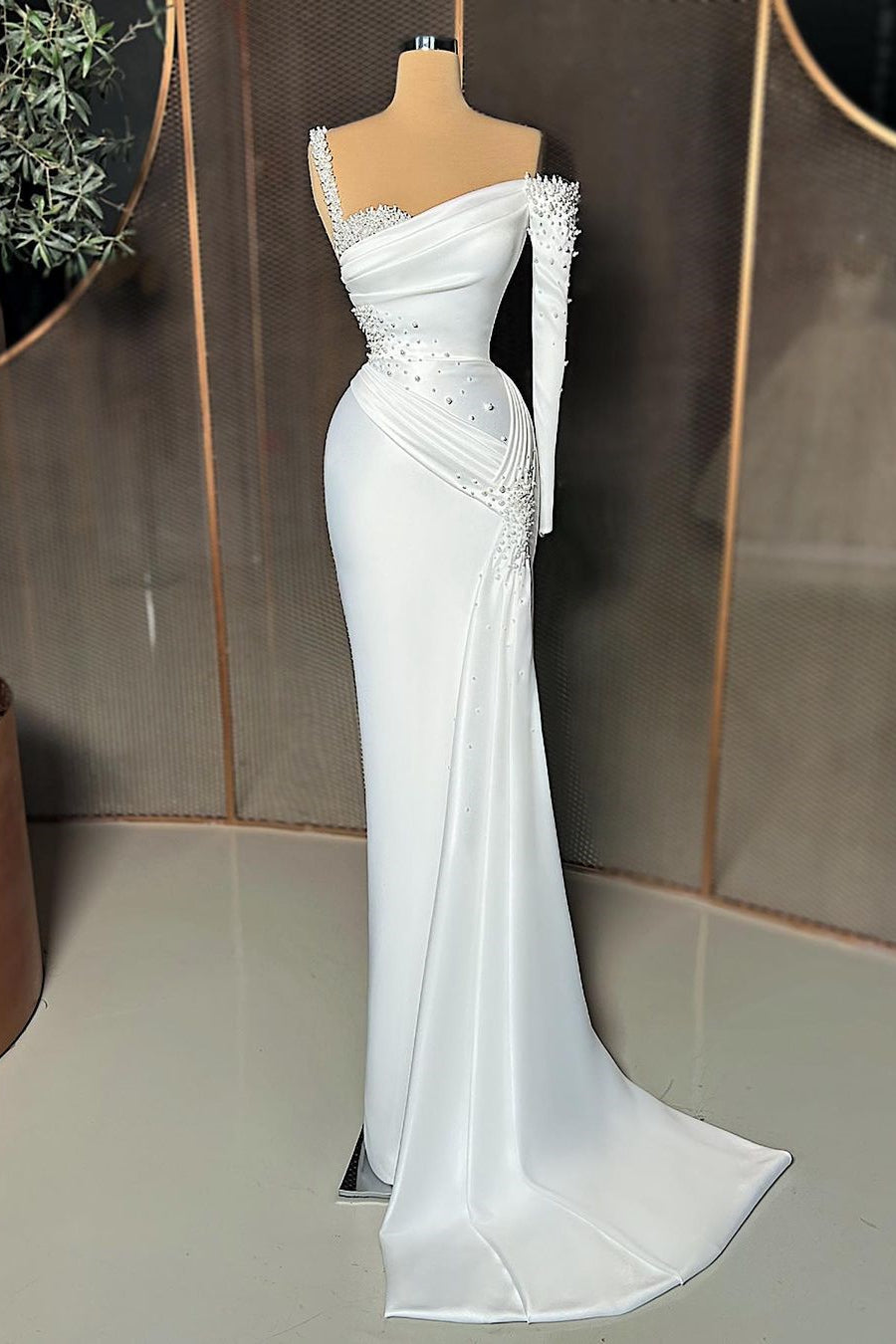 Charming Long Satin One-Shoulder Mermaid Evening Prom Dresses With Beading Main image
