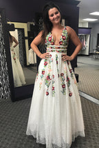 Charming V Neck Floral Embroidery Long Lace Classy Prom Dress With Pocket