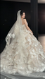 Chic A-Line Long Wedding Dress Tulle Strapless White Bridal Gowns Appliques Sleeveless Bridal Dress