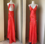 Chic A-Line Classy Evening Dress Satin Spaghetti Straps Green Vintage Backless Long Classy Prom Dress