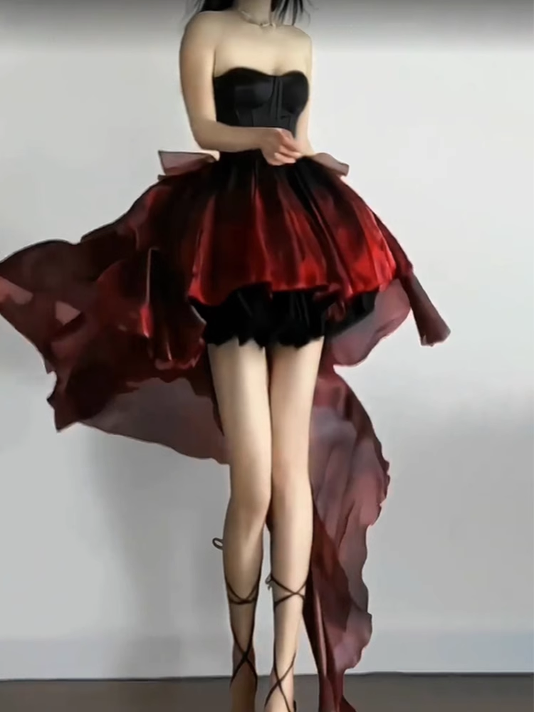 Chic Ball Gown Sweetheart Burgundy Short Birthday Dress Birthday Outfits Secondary image