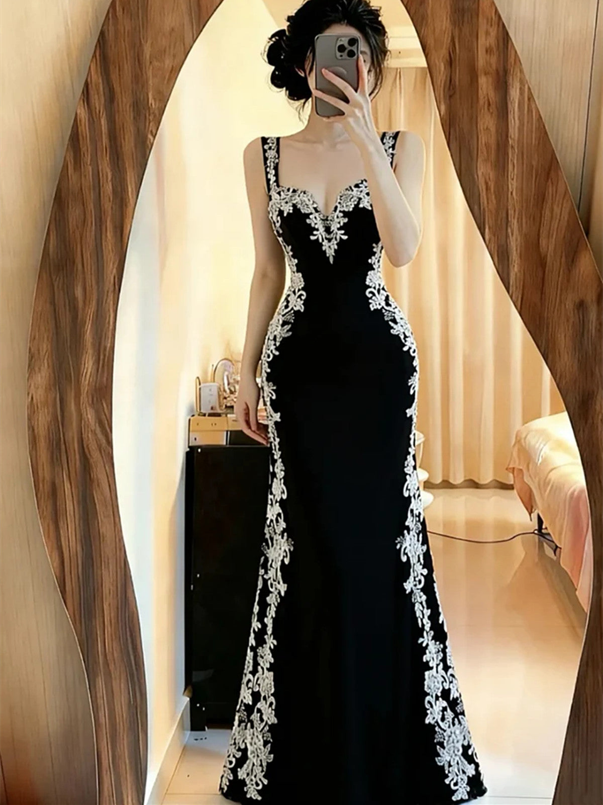 Chic Black Mermaid Spandex Straps With Lace Classy Evening Dress, Black Long Classy Prom Dress Main image