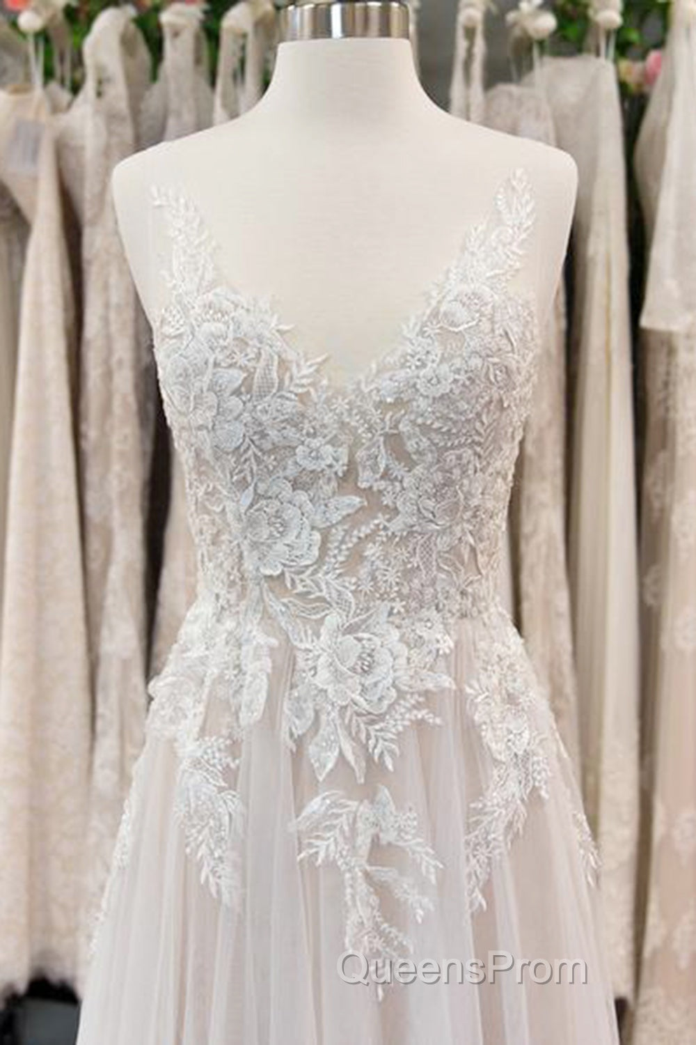 Chic Long A line V neck Appliques Lace Tulle Wedding Dress Secondary image