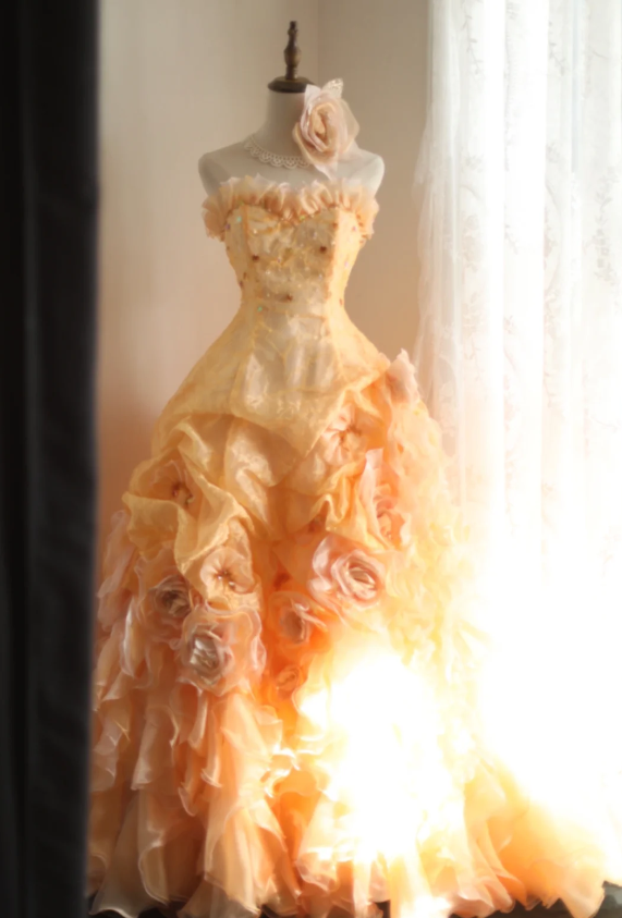 Chic orange heart-shaped neckline handmade flower beading irregular layered skirt A-line wedding dress