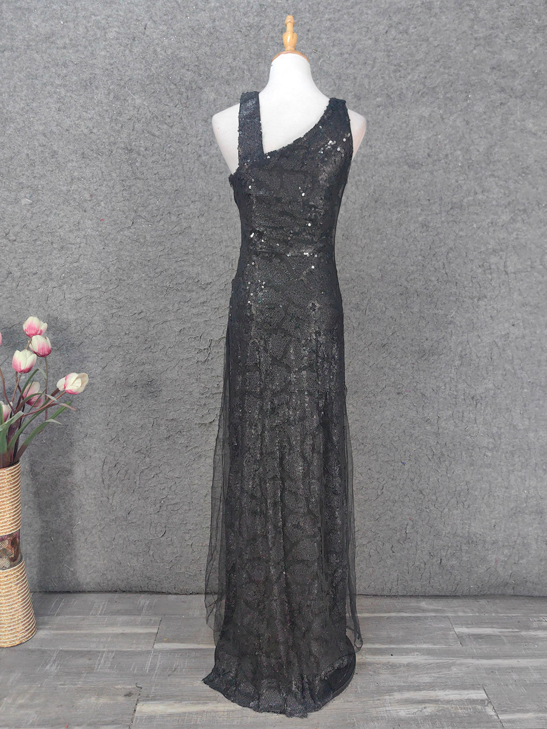 Classic Black Slim-Fit Asymmetric Neck Sequin Tulle Long Classy Prom Dress