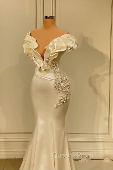 Classic White Long Pearl Ruffle Evening Prom Dress Secondary image
