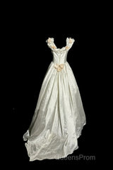 Classy Ball Gown Off The Shoulder Lace Ivory Long Wedding Dress Bridal Dress