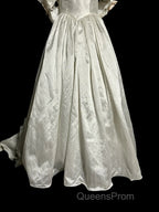 Classy Ball Gown Off The Shoulder Lace Ivory Long Wedding Dress Bridal Dress