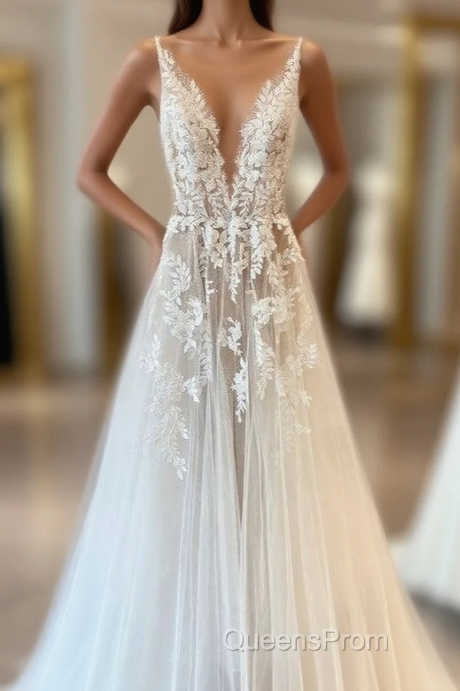 Classy Long A-line Tulle Appliques Lace Wedding Dress Main image