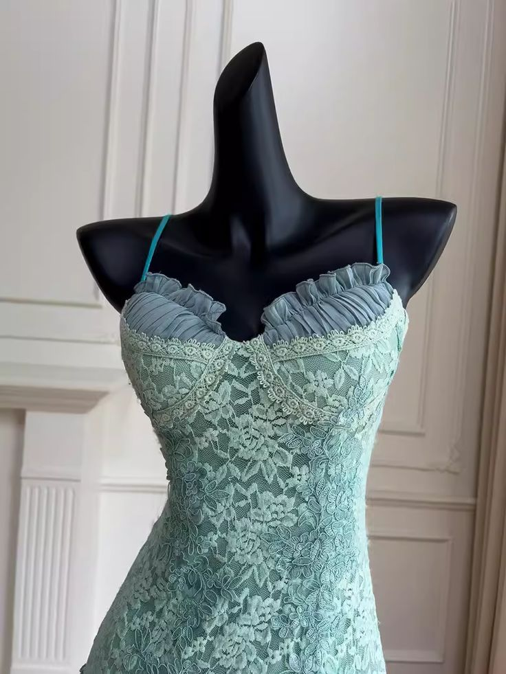 Classy Tiffany Blue Lace Appliques Short Birthday Outfits Homecoming Dress Spaghetti Strap Cocktail Dress