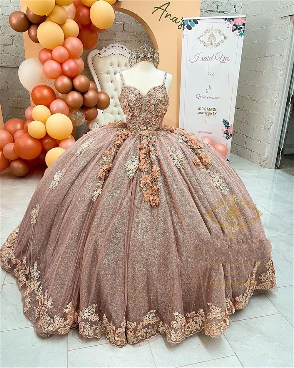 Coffee Beaded Quinceanera Dress Sexy Spaghetti Neck Appliqued 3D Floral Sweet 16 Princess Ball Gown Pageant Gowns Vestido