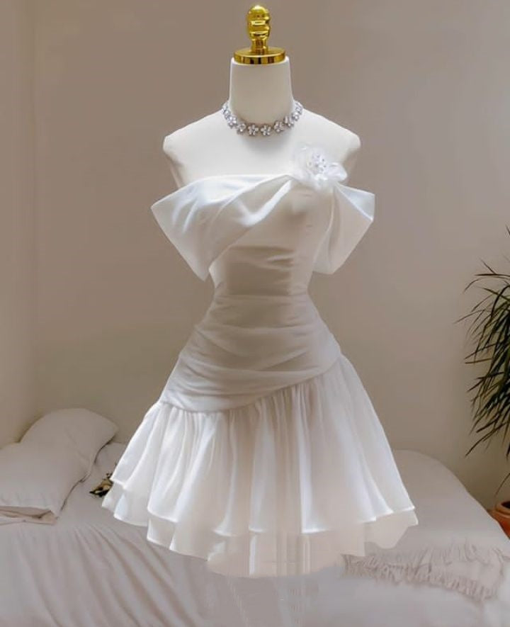 Cute A Line Off The Shoulder White Chiffon Summer Homecoming Dress Hoco Dress Mini 16Th Birthday Outfit Cocktail Dress