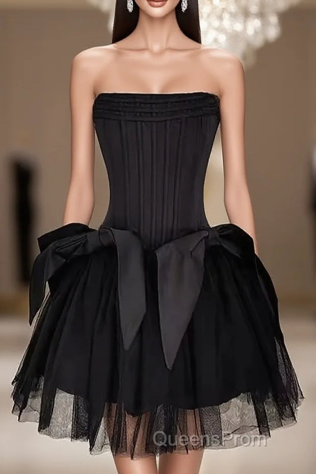 Cute A Line Strapless Black Travel Vacation Dress Short Satin Birthday Dress Main image