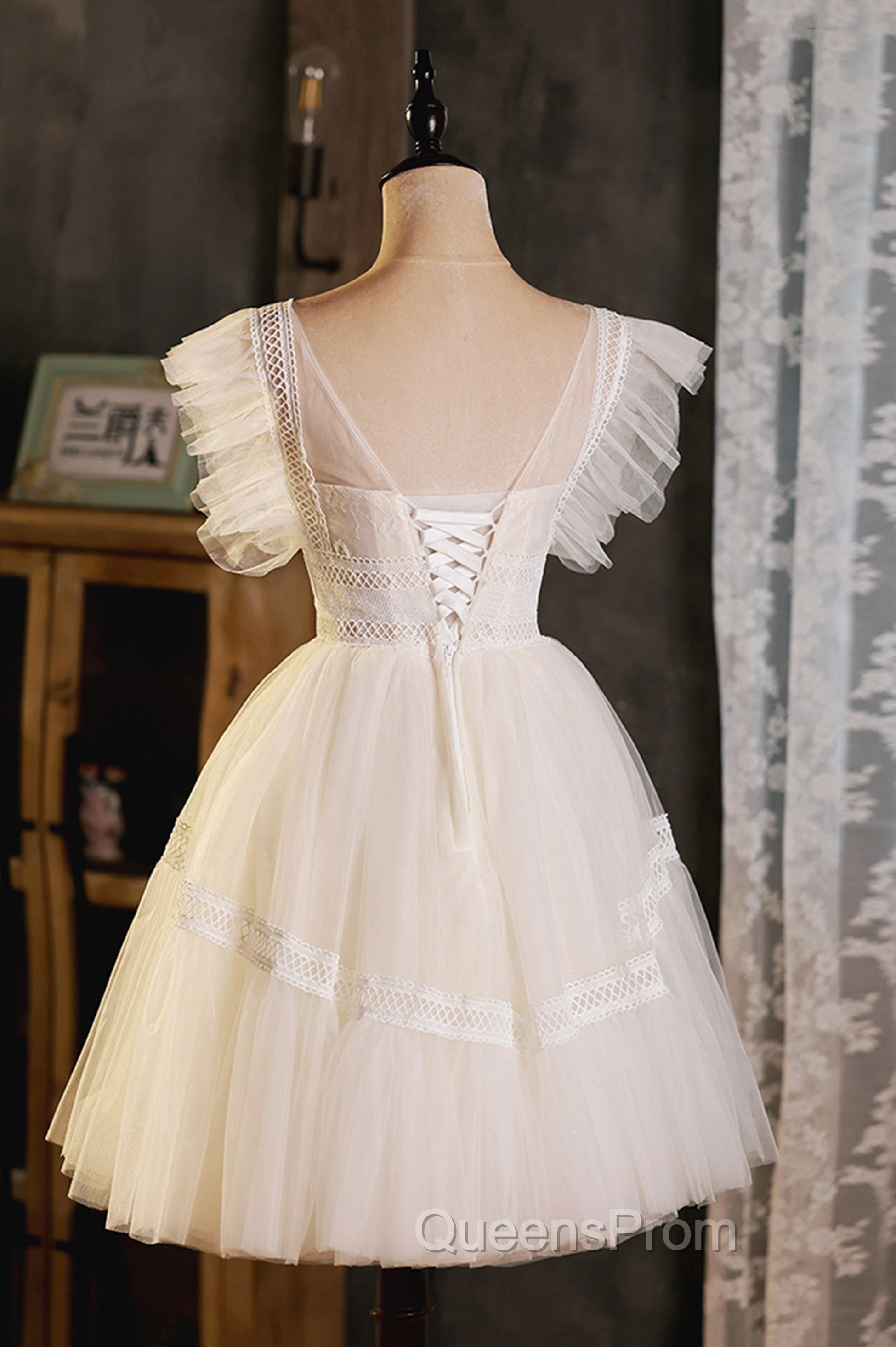 Cute Lace Short A-Line Evening Prom Dress, Champagne Mini Homecoming Party Dress