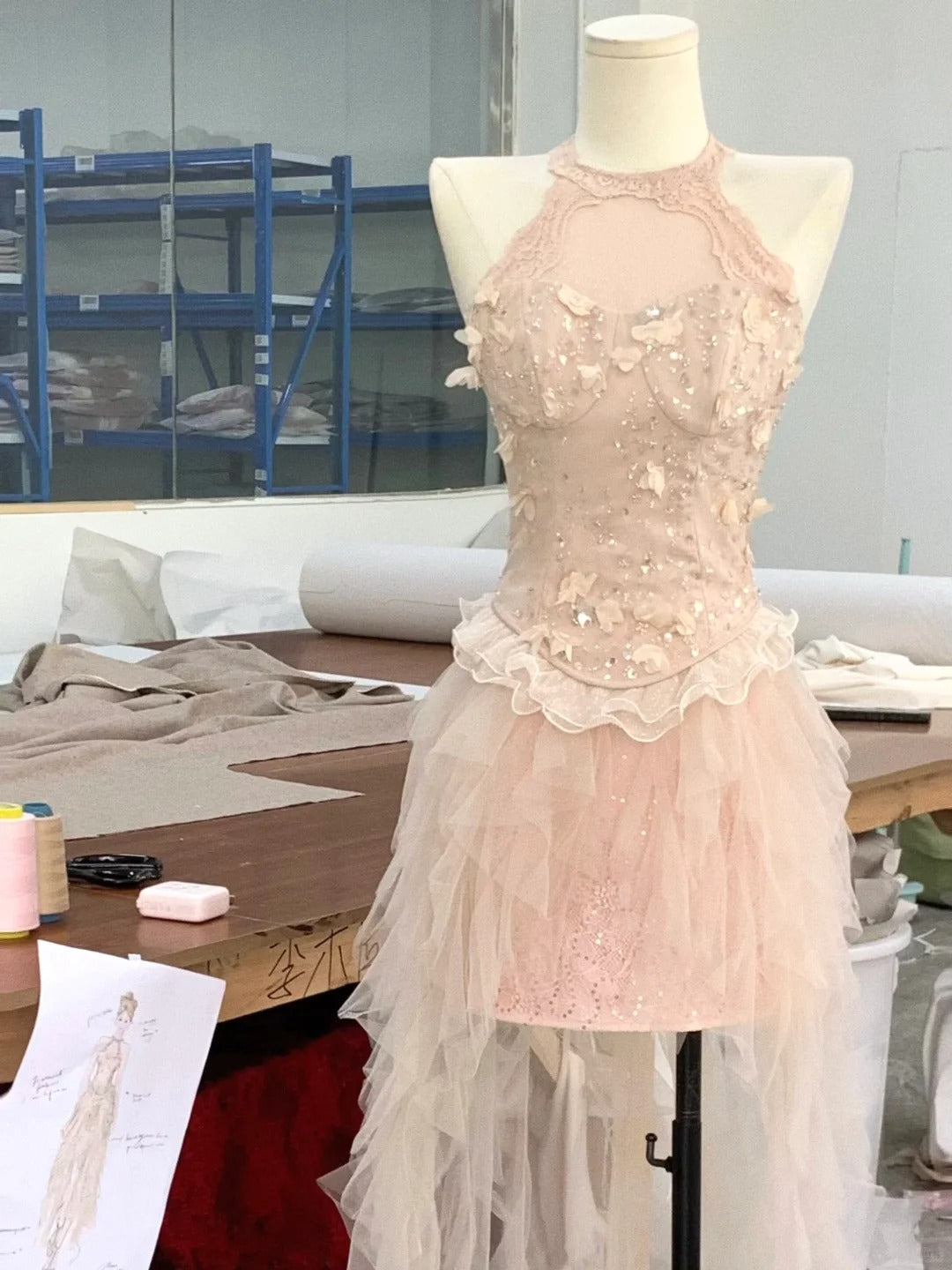 Cute Pink Off-The-Shoulder Beaded Lace Tulle Princess 17Th Birthday Homecoming Dress Main image