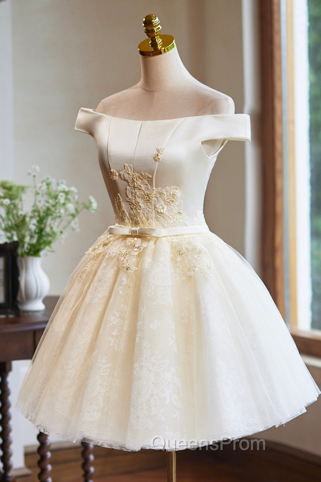 Cute Tulle Lace Knee Length Evening Prom Dress, Champagne Off the Shoulder Evening Party Dress Secondary image