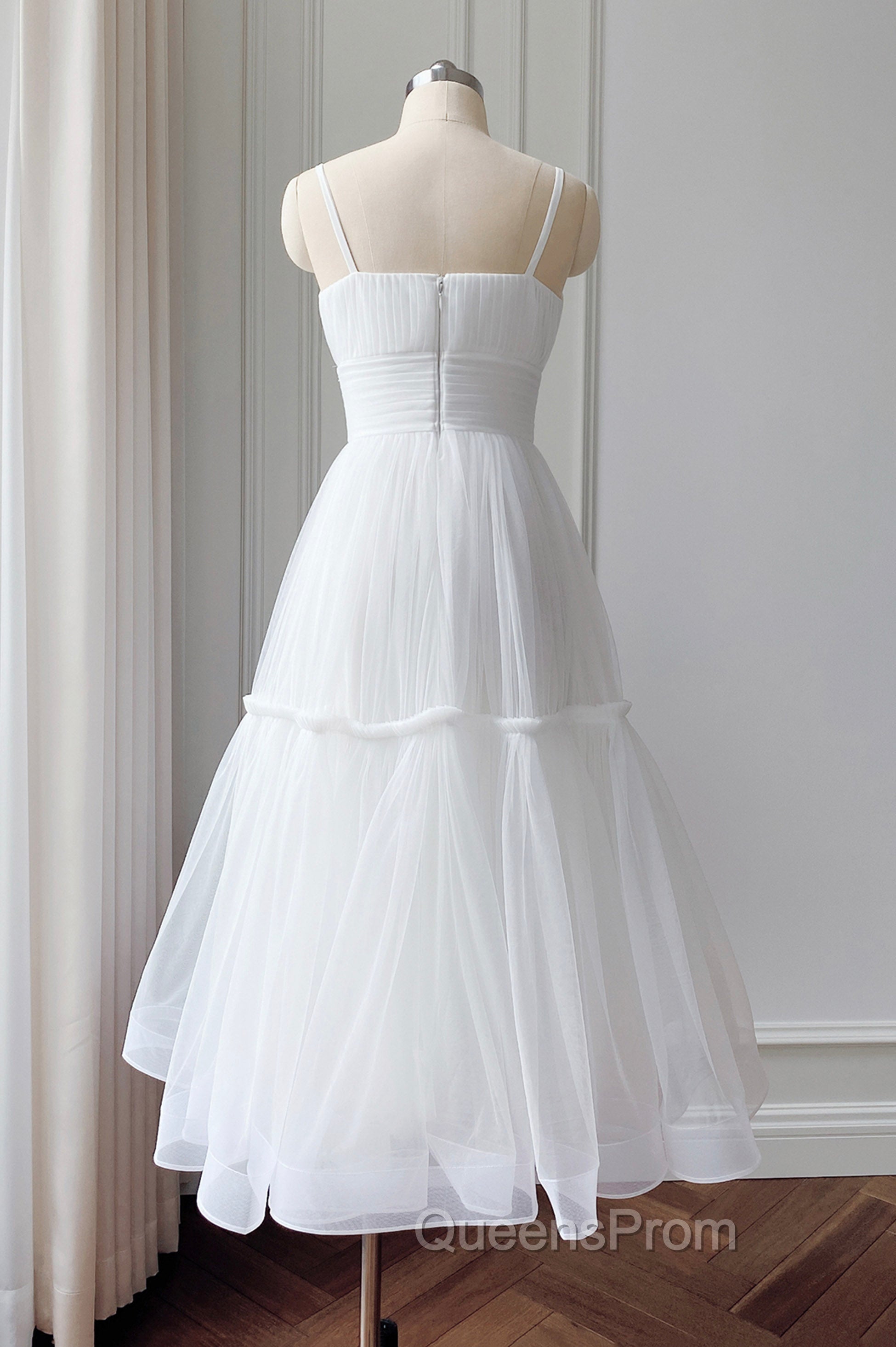 Cute Tulle Scoop Spaghetti Straps Homecoming Dress, Short Evening Prom Dress