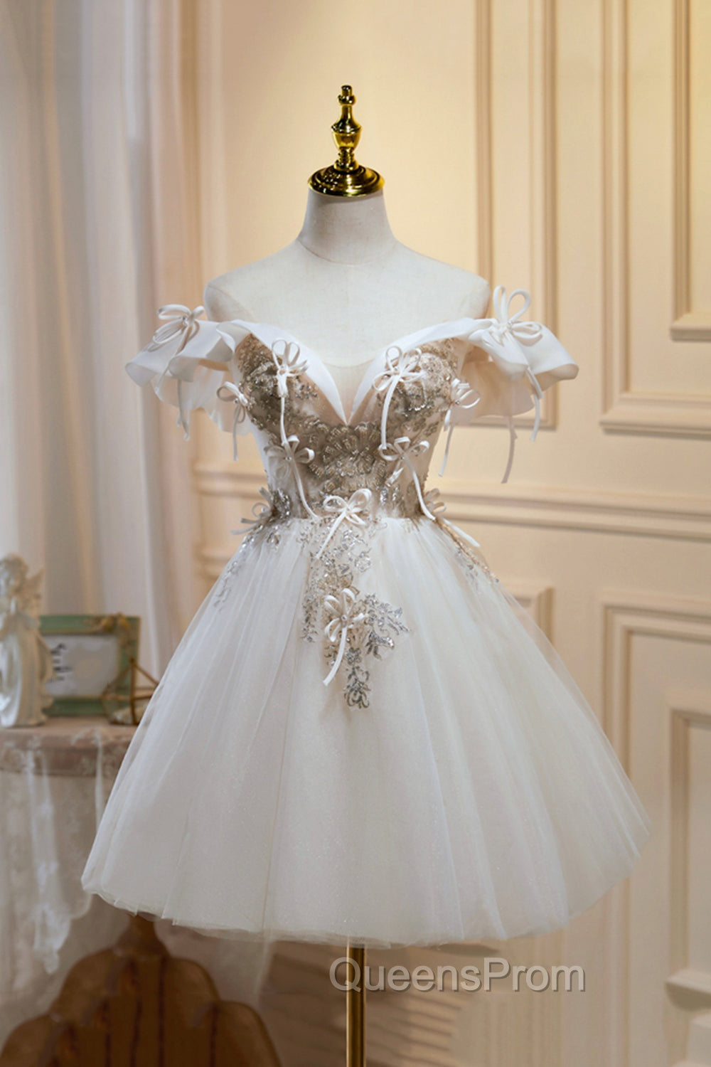 Cute Tulle Sequins Short Evening Prom Dress, Light Champagne Off Shoulder Party Dress Main image